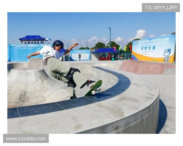 广州滑板队创新边路渗透战术提升整体实力的深度分析与探讨