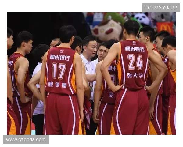 广州篮球队战术引发热议球迷与专家各执己见的背后故事