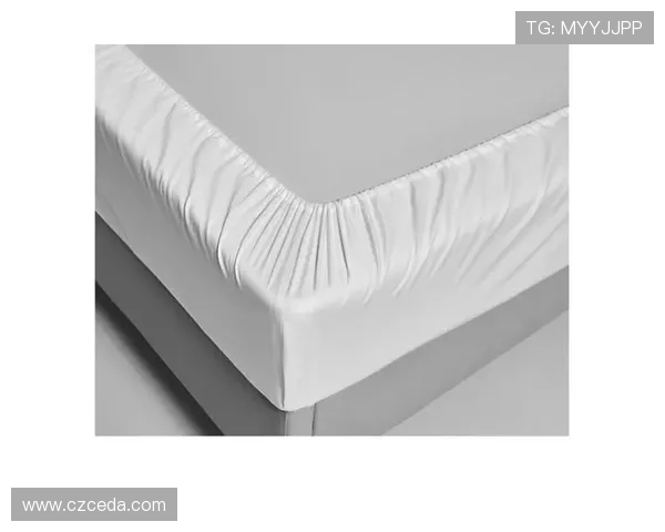 床笠罩足球明星的魅力与风采展现，打造舒适家居生活新体验