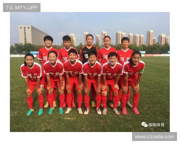 张娜独家揭秘足球技巧与心得分享助你提升球技的秘密武器